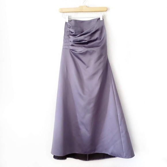 JS Boutique Silver Gray Satin Strapless Dress - Picture 1 of 5